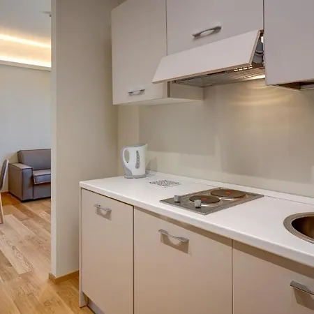 Apartmanhotel Park & By The Cube Fidenza